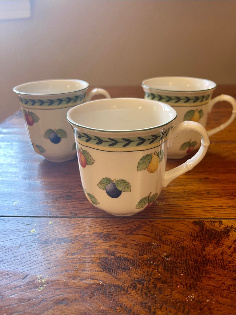 Villeroy & Boch French Garden
Fruit Pattern teacup/ Mug (3)